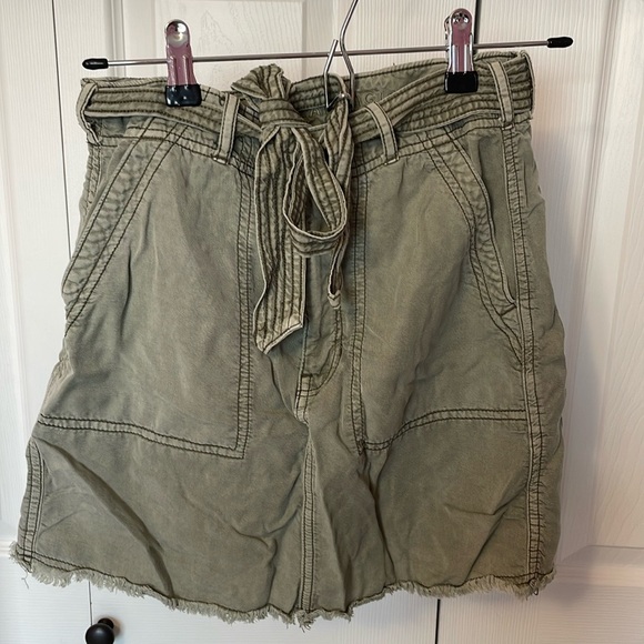American Eagle Khaki Green Linen Skirt Size 2 Long - Picture 2 of 4